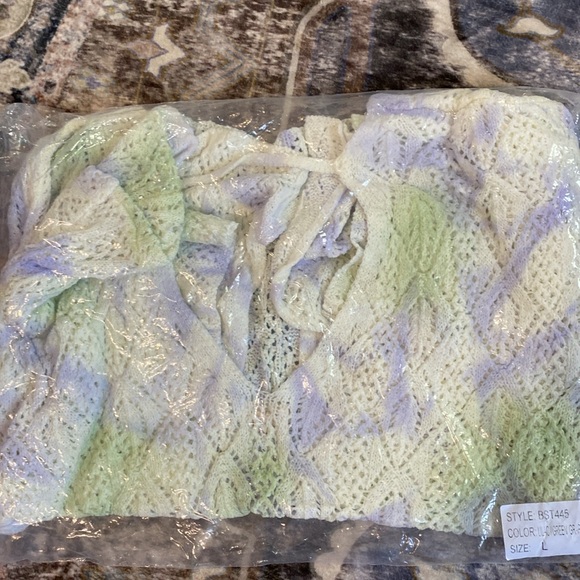 POL Favorite Lilac And Green Grapes Multi Dip Open Weave Tunic Top Side Splits - Picture 6 of 7